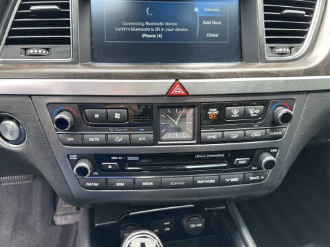 2016 Hyundai Genesis