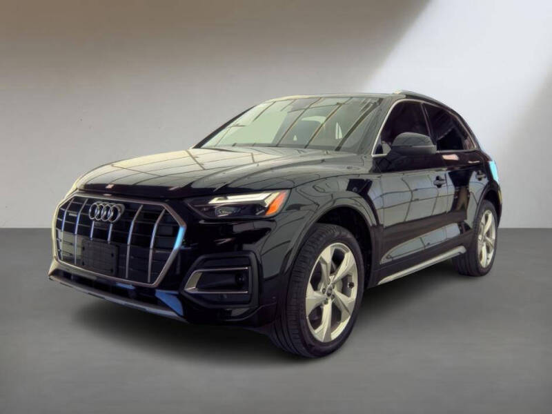 2021 Audi Q5 Premium Plus's photo