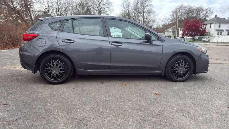 2019 Subaru Impreza 2.0i