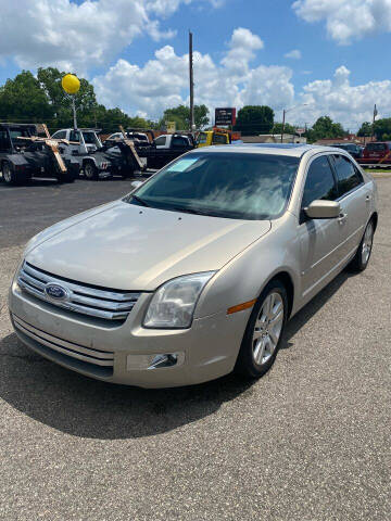 2009 Ford Fusion for sale at Gator's Auto Sales in Garland TX