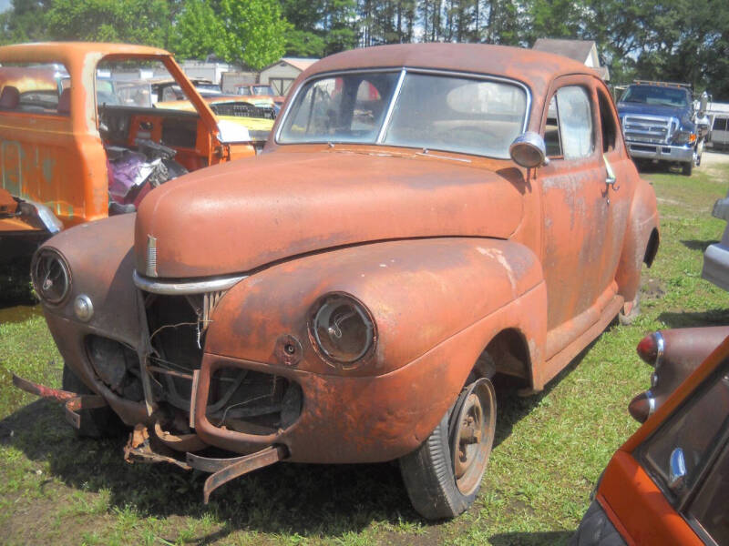 1941 Ford Deluxe