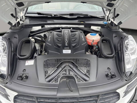 2017 Porsche Macan