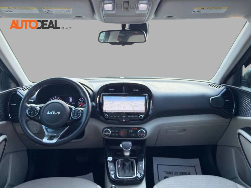 2022 Kia Soul EX