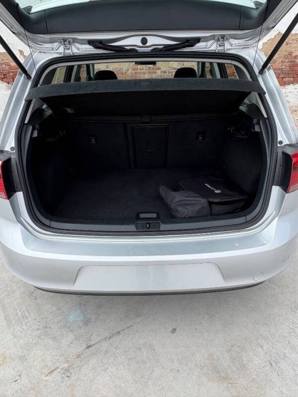 2016 Volkswagen e-Golf SE