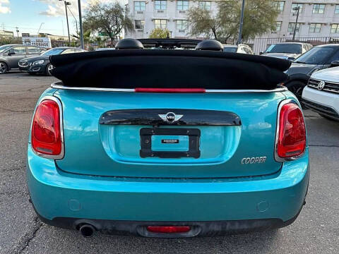 2017 MINI Convertible Cooper