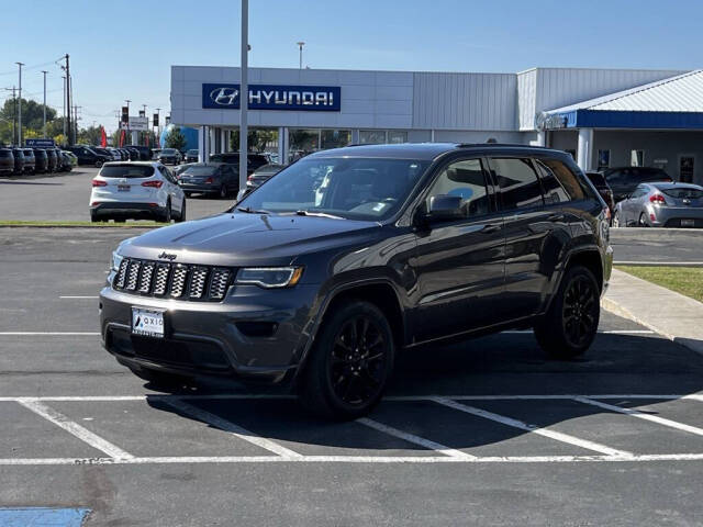 2020 Jeep Grand Cherokee for sale at Axio Auto Boise in Boise, ID