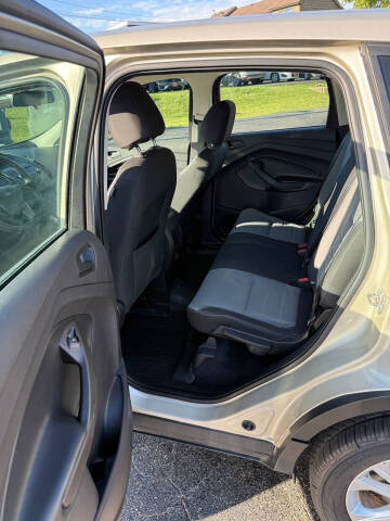 2017 Ford Escape S