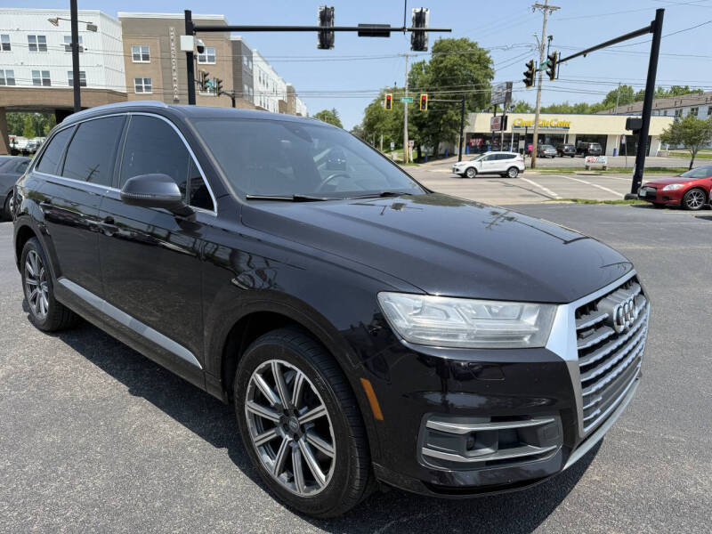 Used 2017 Audi Q7 Prestige with VIN WA1VAAF7XHD010000 for sale in Whitehall, OH
