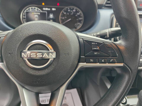 2023 Nissan Versa SV