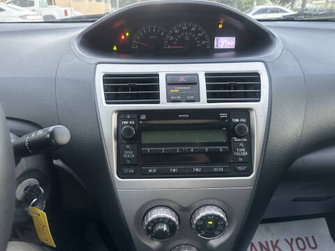 2009 Toyota Yaris