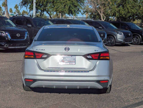 2021 Nissan Altima 2.5 SV