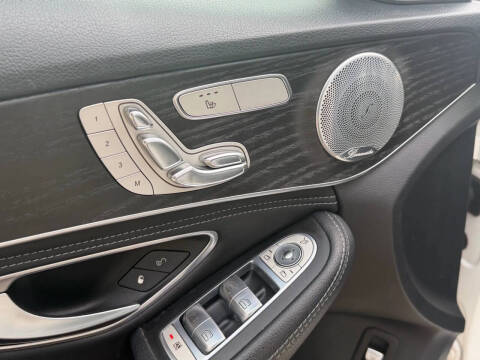 2015 Mercedes-Benz C-Class C 300 4MATIC