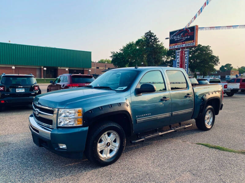 2011 Chevrolet Silverado 1500 for sale at Shakopee Redline Motors in Shakopee MN