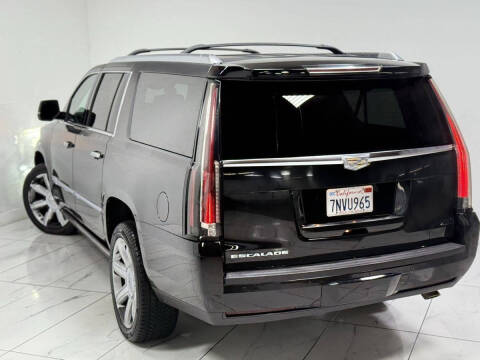 2016 Cadillac Escalade ESV Premium Collection