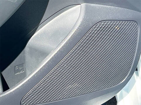 2025 Toyota Corolla Hatchback SE