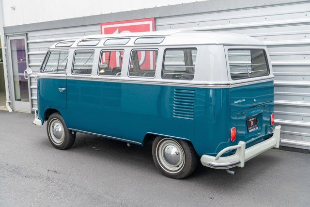 1965 Volkswagen Bus 46
