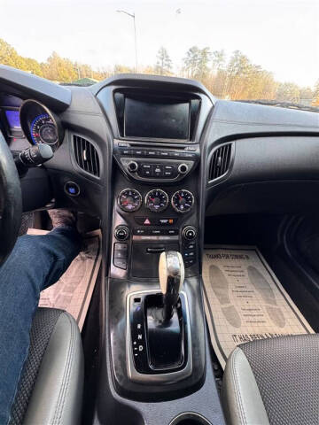 2013 Hyundai Genesis Coupe