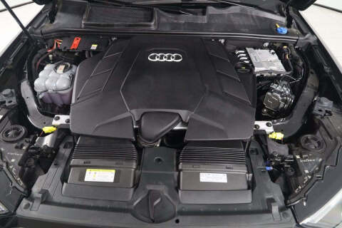 2022 Audi Q7 quattro Premium Plus 55 TFSI