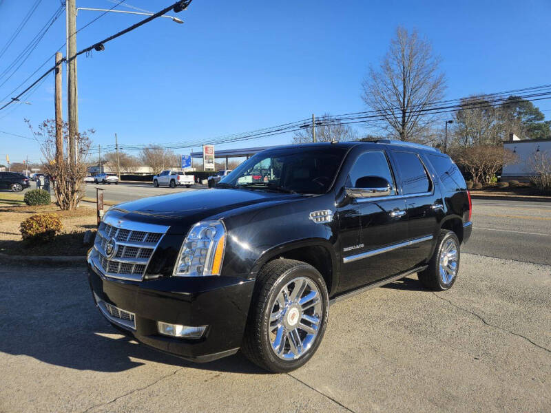 2014 Cadillac Escalade Platinum Edition's photo