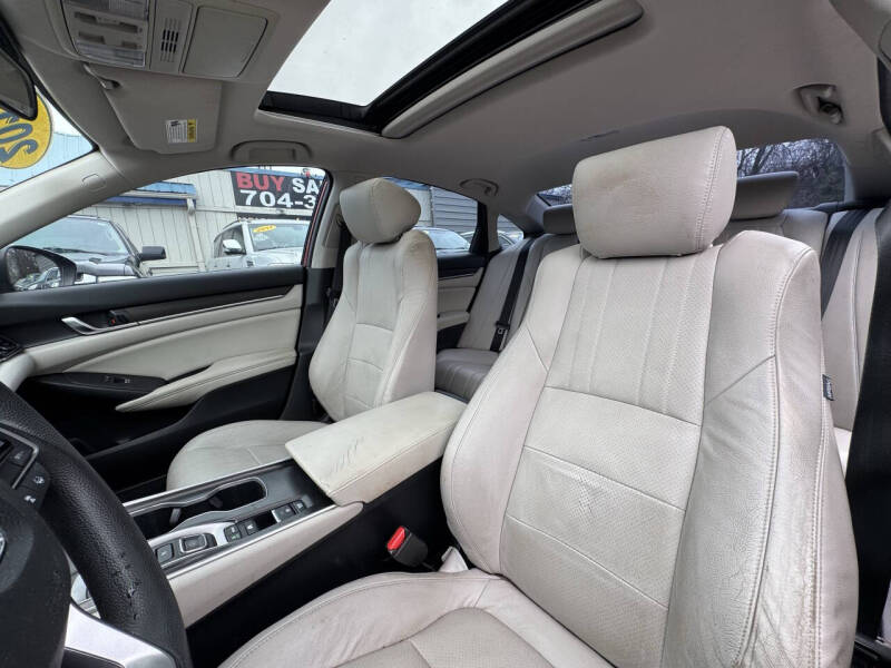 2018 Honda Accord Hybrid EX