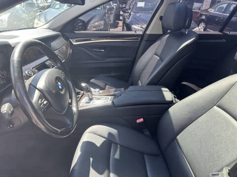 2013 BMW 5 Series 528i xDrive