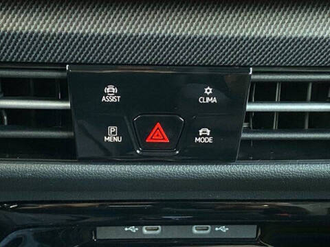 2025 Volkswagen Golf GTI Autobahn