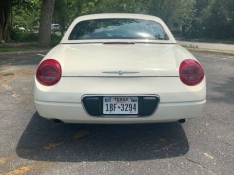 2002 Ford Thunderbird