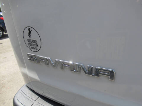 2025 GMC Savana 2500