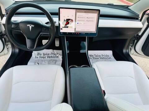 2020 Tesla Model 3 Performance