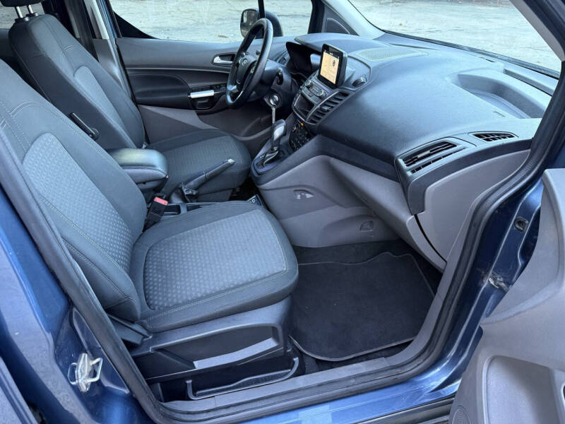 2020 Ford Transit Connect XLT