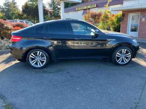 2012 BMW X6 M