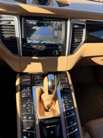 2016 Porsche Macan S