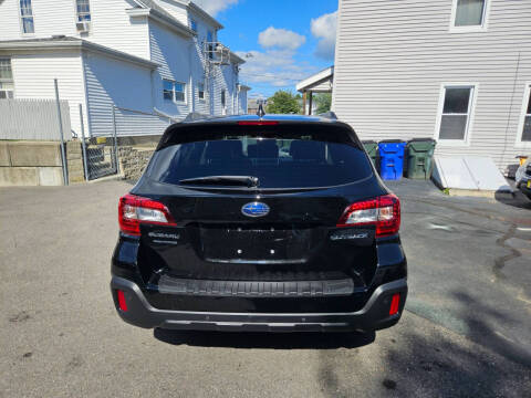 2019 Subaru Outback 2.5i Touring