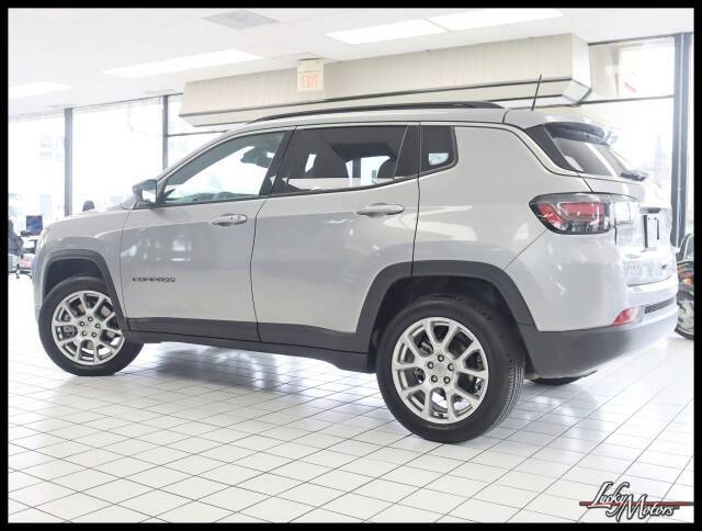 2023 Jeep Compass Latitude Lux