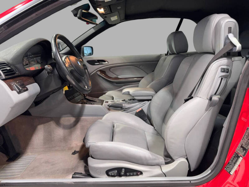 2004 BMW 3 Series 325Ci