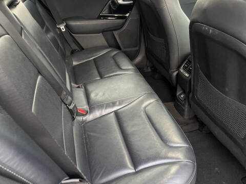 2018 Kia Niro Touring