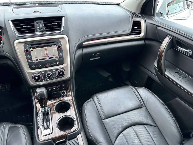 2016 GMC Acadia Denali