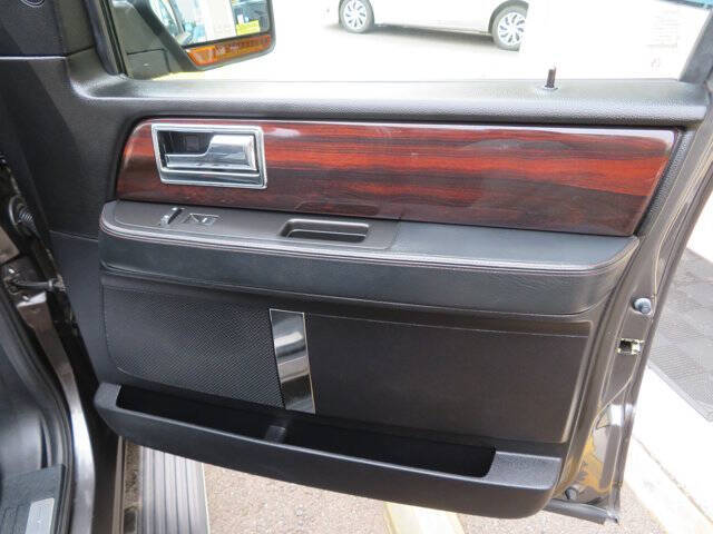 2017 Lincoln Navigator Reserve