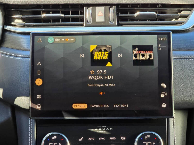 2021 Jaguar F-PACE P400 R-Dynamic S