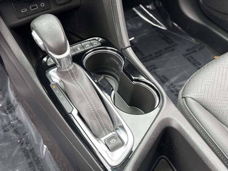 2022 Buick Encore GX Essence