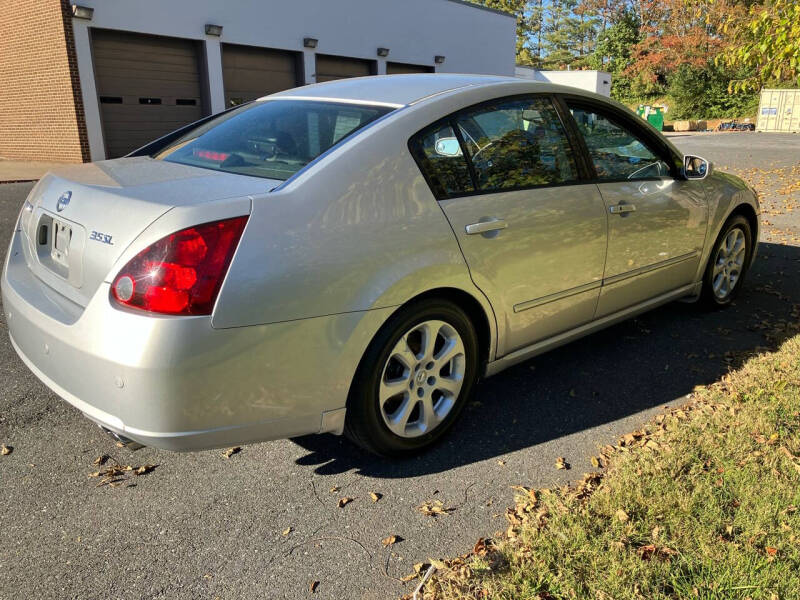 2007 Nissan Maxima SE photo 2