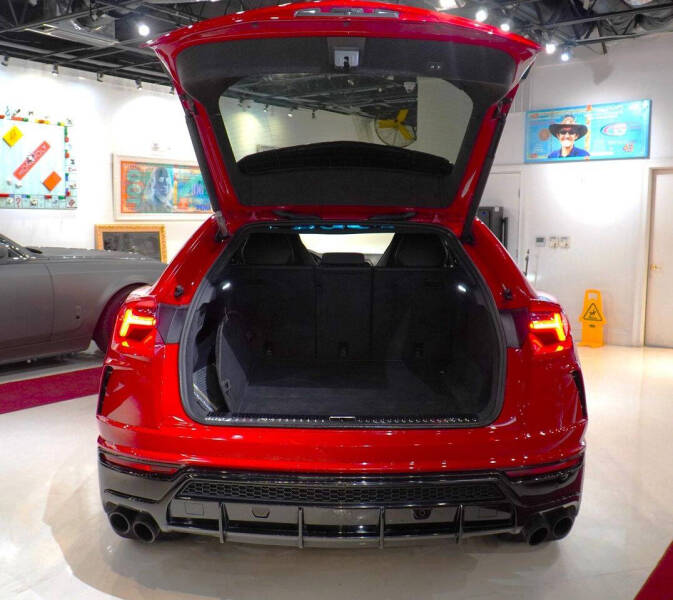 2019 Lamborghini Urus