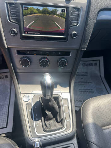 2017 Volkswagen Golf