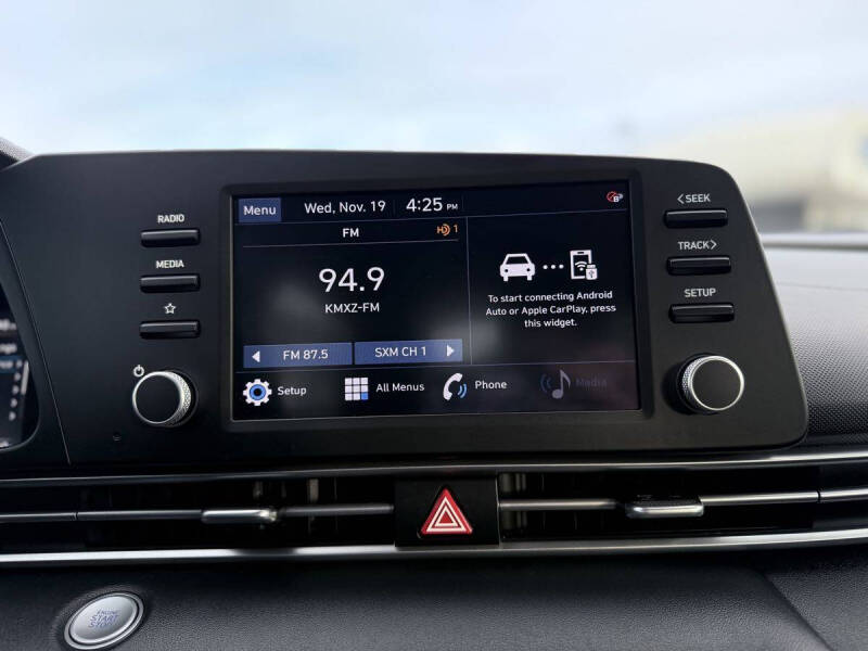 2022 Hyundai Elantra