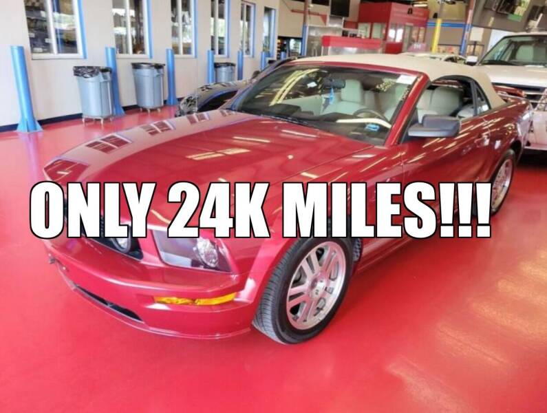 2005 Ford Mustang for sale at WENTZVILLE MOTORS in Wentzville MO
