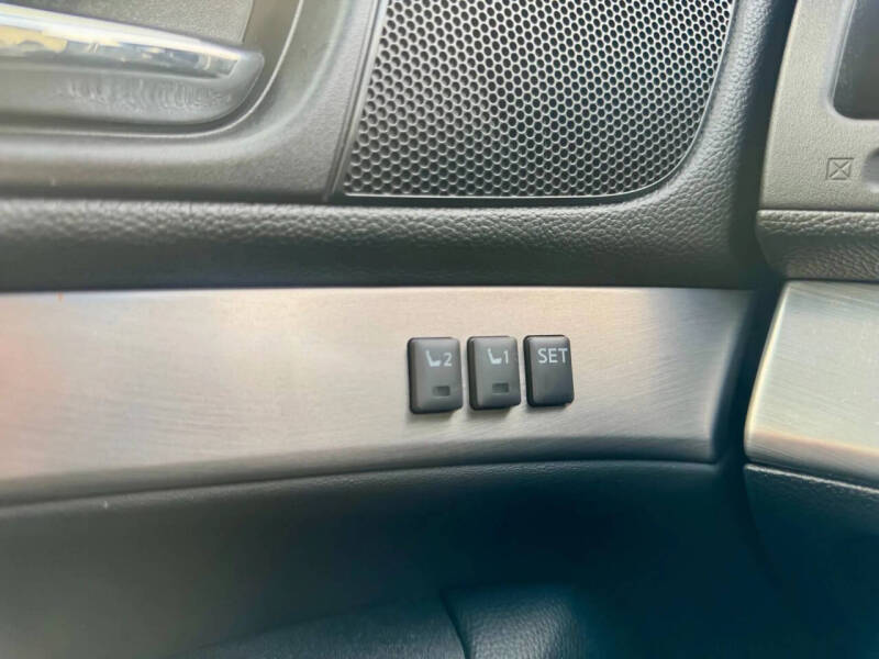 2013 Infiniti G37 Sedan x