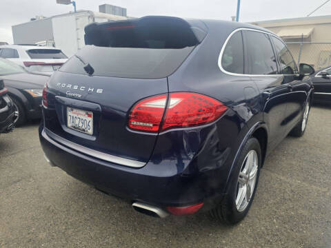 2013 Porsche Cayenne Tiptronic