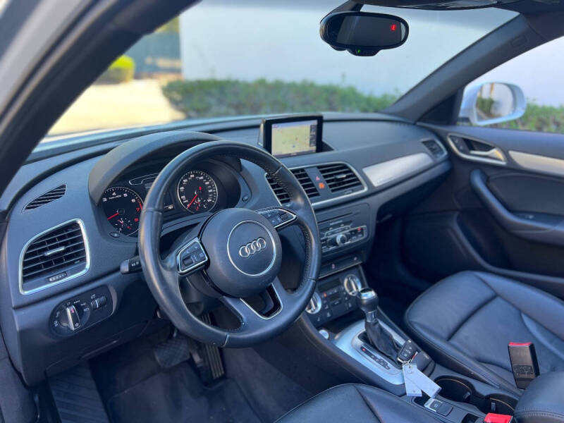 2015 Audi Q3 2.0T quattro Premium Plus