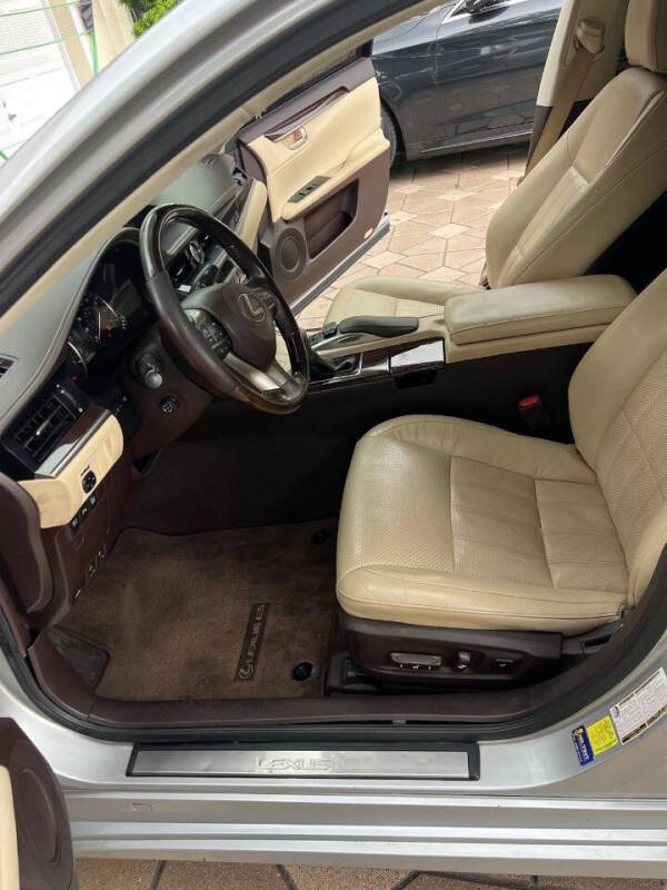 2017 Lexus ES 350