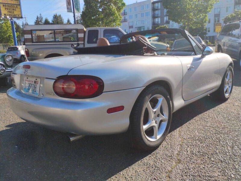 2001 Mazda MX-5 Miata